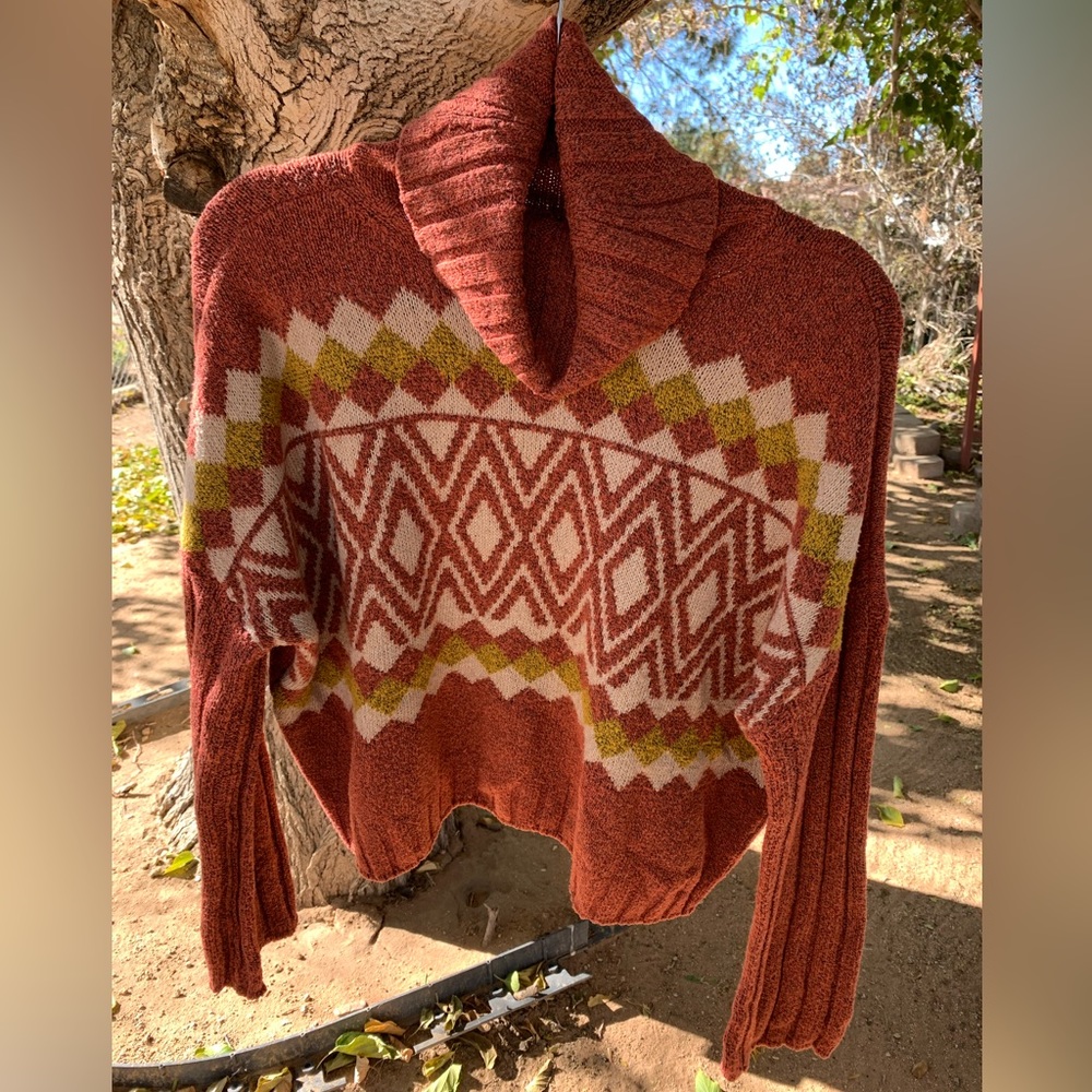 🌸SO Cowl Neck Sweater🌸